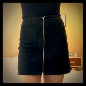 Brandy Melville black A-line zip-up skirt